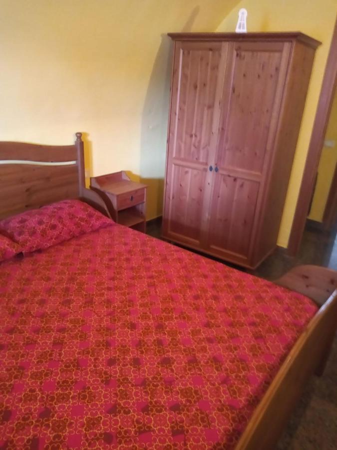 Locazione Turistica La Ca Gialla Apartment Понтремоли Екстериор снимка