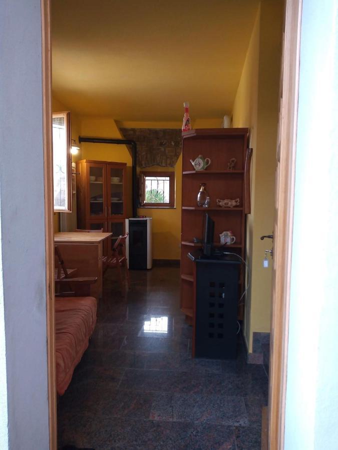 Locazione Turistica La Ca Gialla Apartment Понтремоли Екстериор снимка